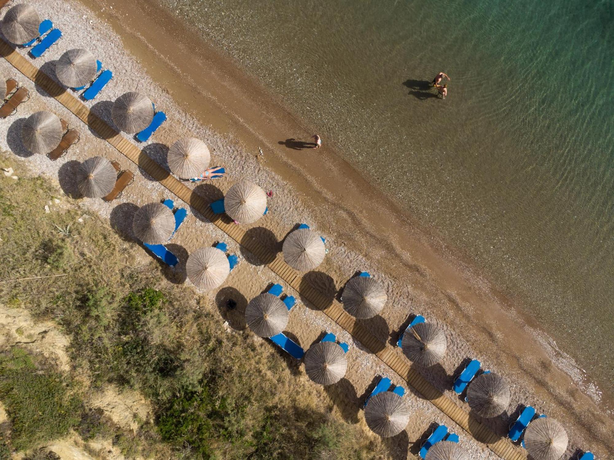 Niforeika Beach Hotel Exterior photo