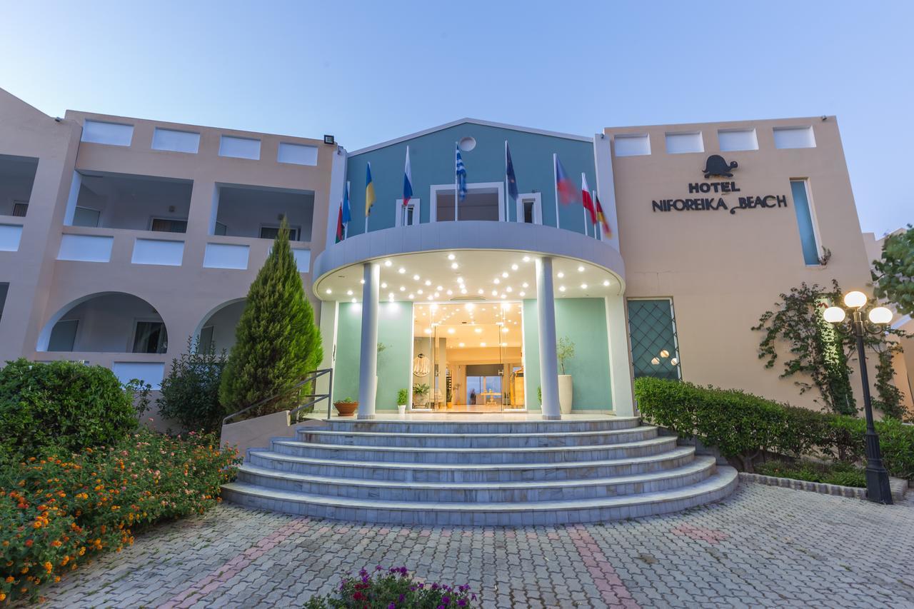 Niforeika Beach Hotel Exterior photo